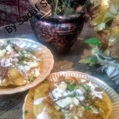A picture of Gappa Gottala/Raj Kachori.