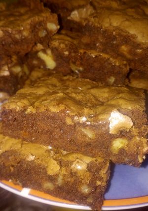 Una foto de Brownies de nueces 🍫