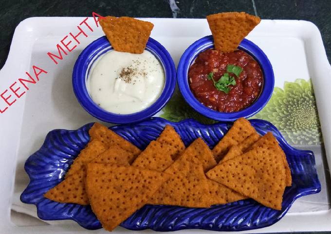 Lentil Nachos with salsa and sauce