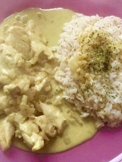 Una foto de Pollo al curry