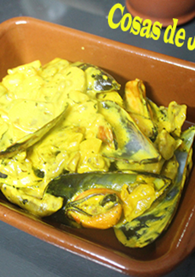 Una foto de Mejillones en salsa rusa picante