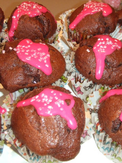 Una foto de Magdalenas de chocolate con trocitos