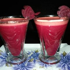 A picture of Beetroot juice🍷🌺.