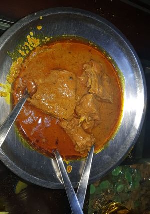 A picture of Butter chicken.
