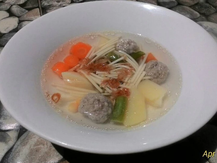 Langkah Mudah untuk Membikin Resep Sup sayuran + bola2 daging sapi praktis (no tumis/minyak/msg) yang  Bikin Ketagihan Anti Ribet, Lezat