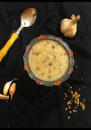 வெந்தய பூண்டு கஞ்சி (Venthaya poondu kanji recipe in tamil) செய்முறை முக்கிய புகைப்படம்