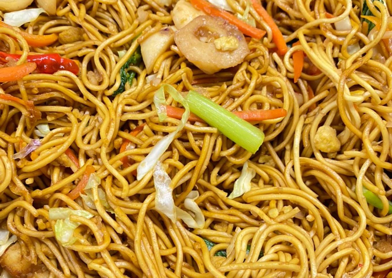 Mie goreng bangka sederhana (chaw mien)