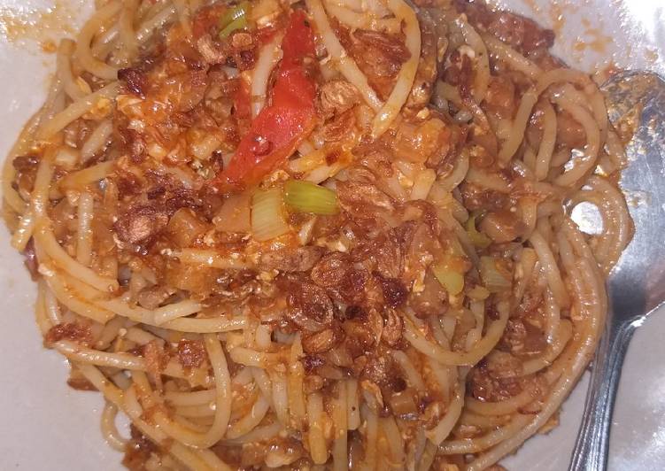 Spaghetti bolognese sederhana