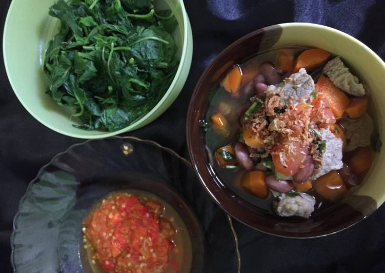 Sop Senerek (Kacang Merah) Bu Admo Ala Anak Kos Kosan YK