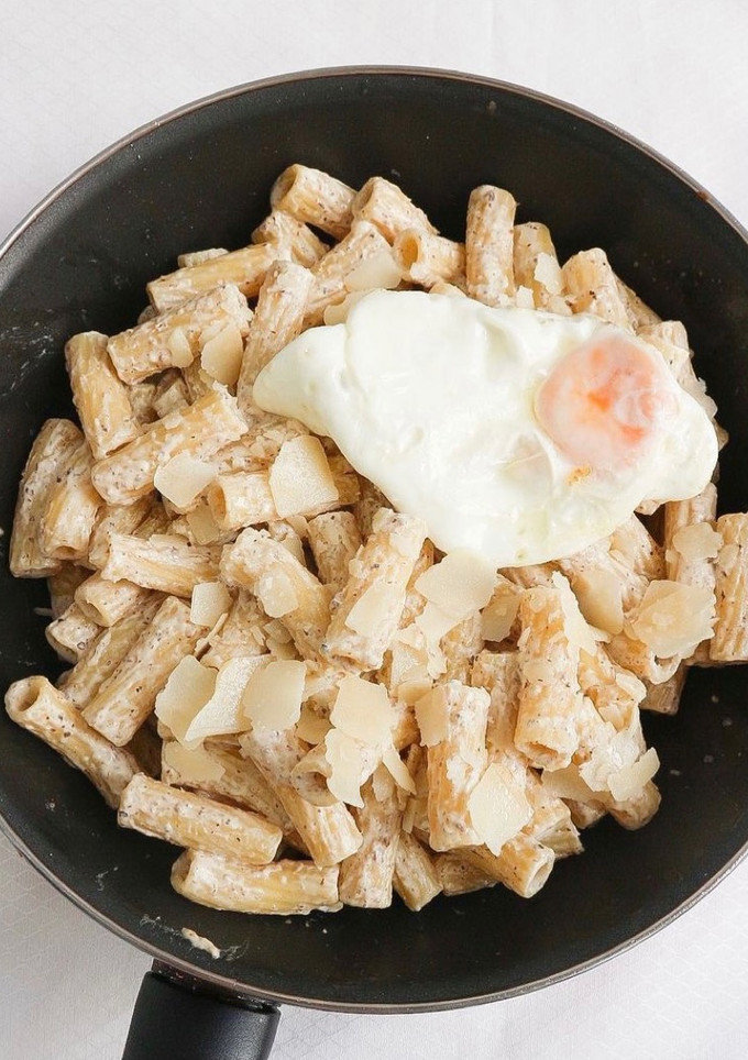 Una foto de Pasta tartufo al parmiggiano de Tagliatella 🍝