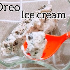 A picture of Oreo Ice cream.
