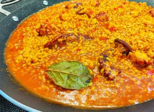 Una foto de Arroz meloso con pulpo fácil y rápido en MyCook Touch con fumet de Mercadona