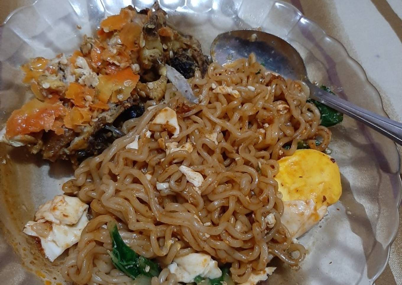 Indomie aceh ayam geprek