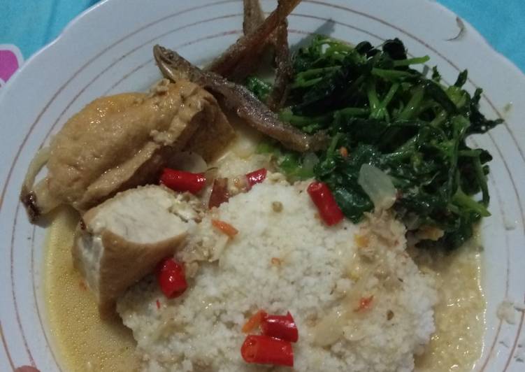 Bagaimana Menyiapkan Nasi Jagung kuah sambel tumpang ikan asin dan sayur, Enak Banget