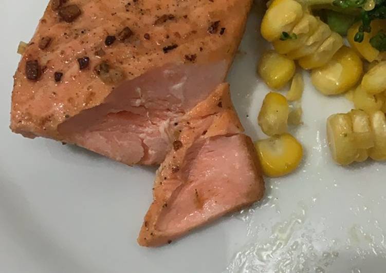 Cara Gampang meracik Salmon pan fried yang Sempurna