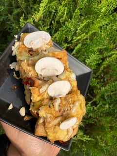 मशरूम -एग ओपन सैंडविच (mushroom egg open sandwich recipe in Hindi) रेसिपी मुख्य फोटो