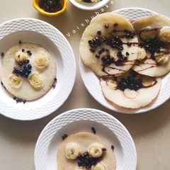 A picture of Banana Pancakes.