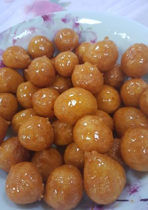 صورة لوصفة لقيمات بالخميرة الطبيعية