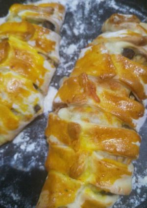 عکسی از دستور اشترودل مرغ و قارچ