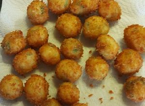 Una foto de Croquetas de "Pimientos de Padrón" unas pican y otras no