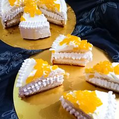 A picture of Pineapple pastry.