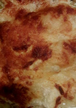 A picture of Creamy Swiss Chicken Bake.