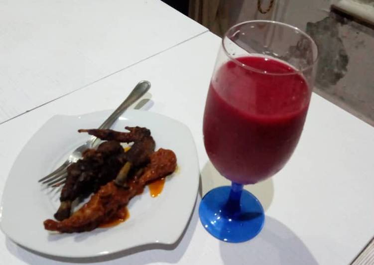 Guide to Make Watermelon and beetroot juice with fried chicken in 16 Minutes for Family