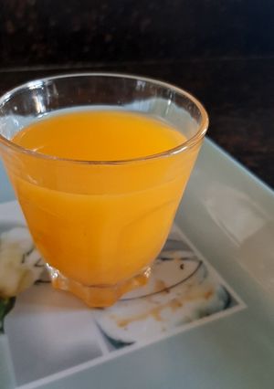 A picture of Fresh orange juice.