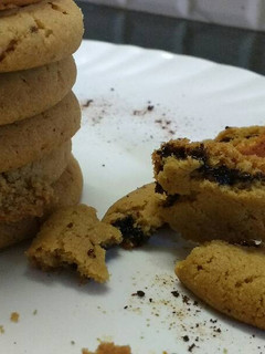 A picture of Stuffed chocolate coffee cookies.
