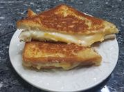 A picture of grilled cheese