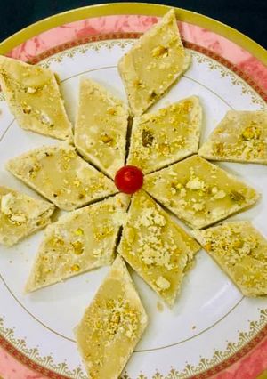 A picture of Foxtail Millet Burfi.