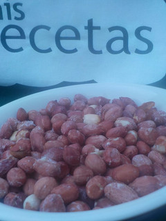 Una foto de Cacahuetes tostados en casa