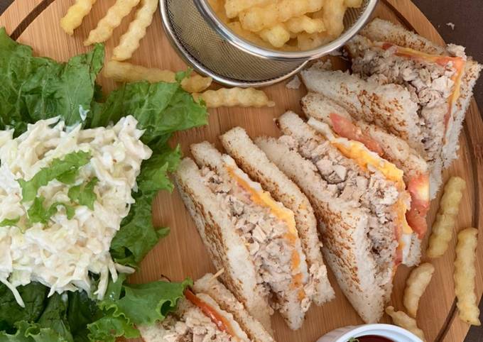 Recipe of Favorite Midday house sandwich 🥪😍