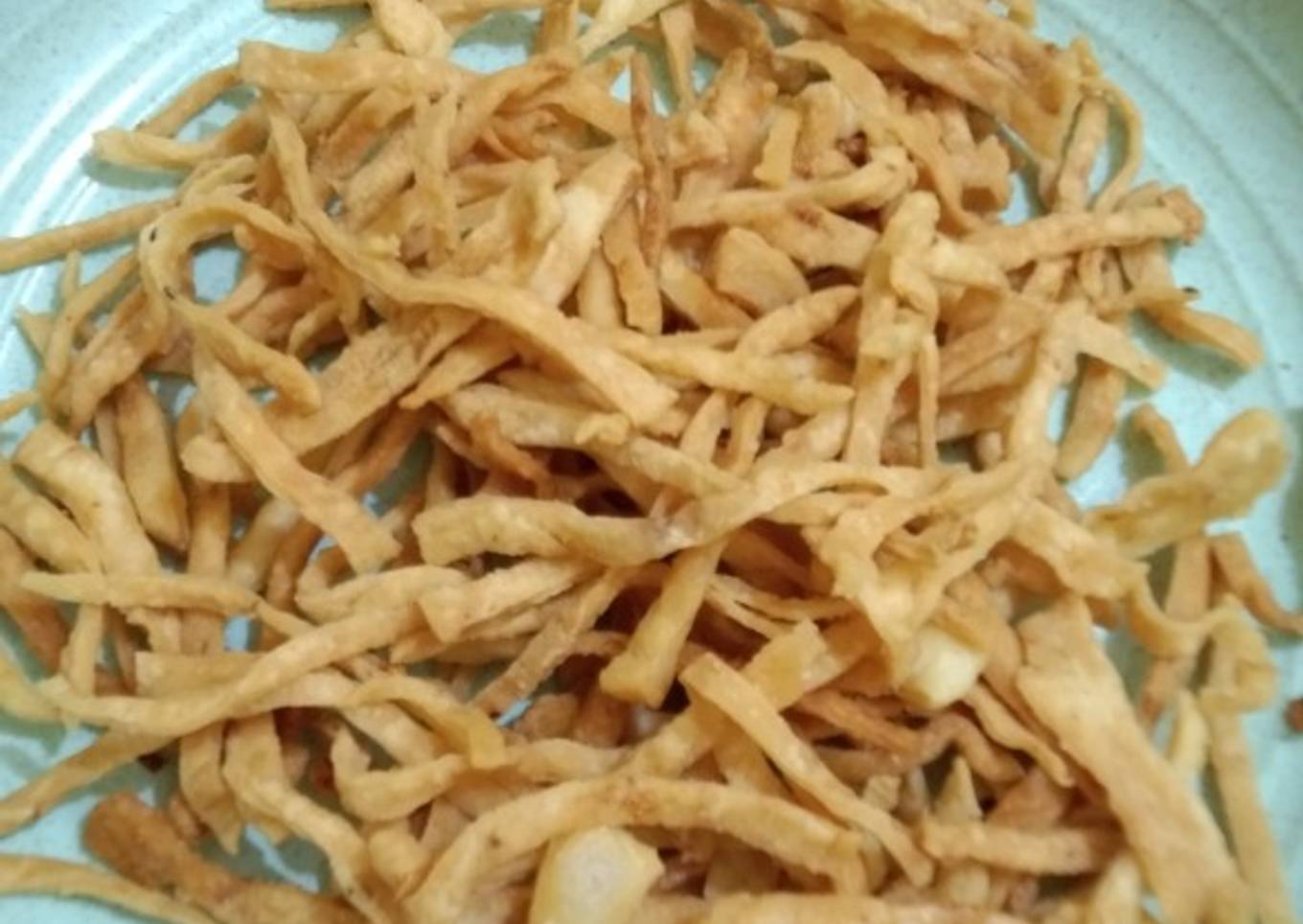 Stik Bawang Pedas Gurih