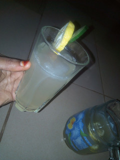 A picture of Lemonade drink.