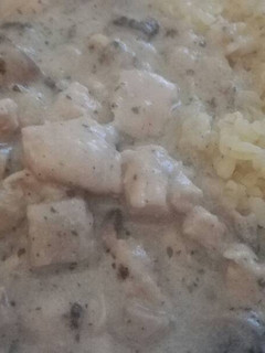Tejszínes gombás csirkemell recept fotója