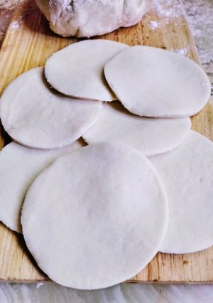Una foto de Tapas de empanadas con harina leudante