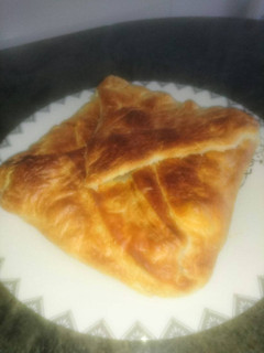 Una foto de Mini empanada de carne guisada
