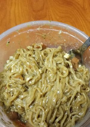 A picture of College ramen.
