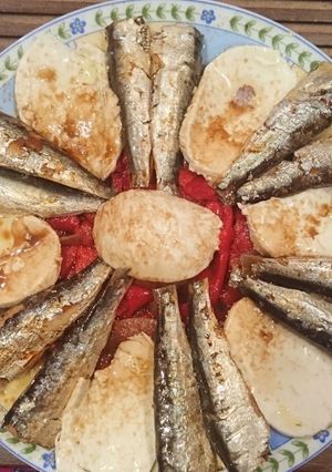 Una foto de Ensalada por el monte las sardinas