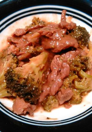 A picture of Beef and Broccoli.