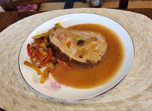 Una foto de Cuete mechado en gravy