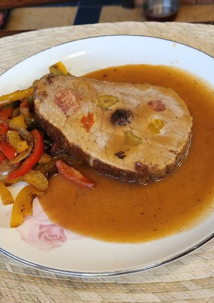 Una foto de Cuete mechado en gravy