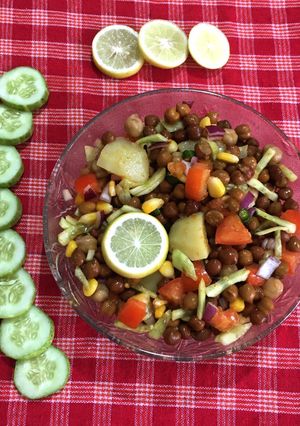 A picture of Healthy Chana Chat.