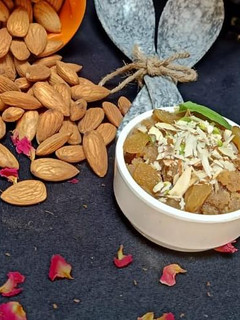 कड़ा प्रसाद आटे का हलवा (kada prasad atte ka halwa recipe in Hindi) रेसिपी मुख्य फोटो