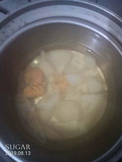 燉水梨柿餅湯 的食譜成品照片