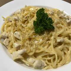 A picture of Creamy Spaghetti Carbonara.