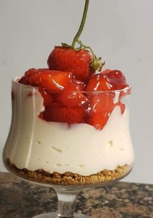 A picture of No bake cheese cake.