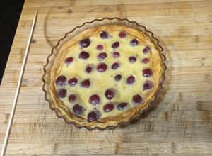 Foto principal de Pastel de cerezas francés - clafoutis francés -