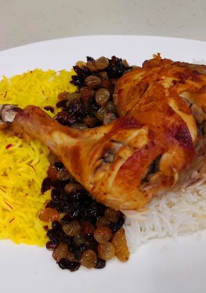 صورة لوصفة دجاج ورز بالزعفران بطعم الفحم